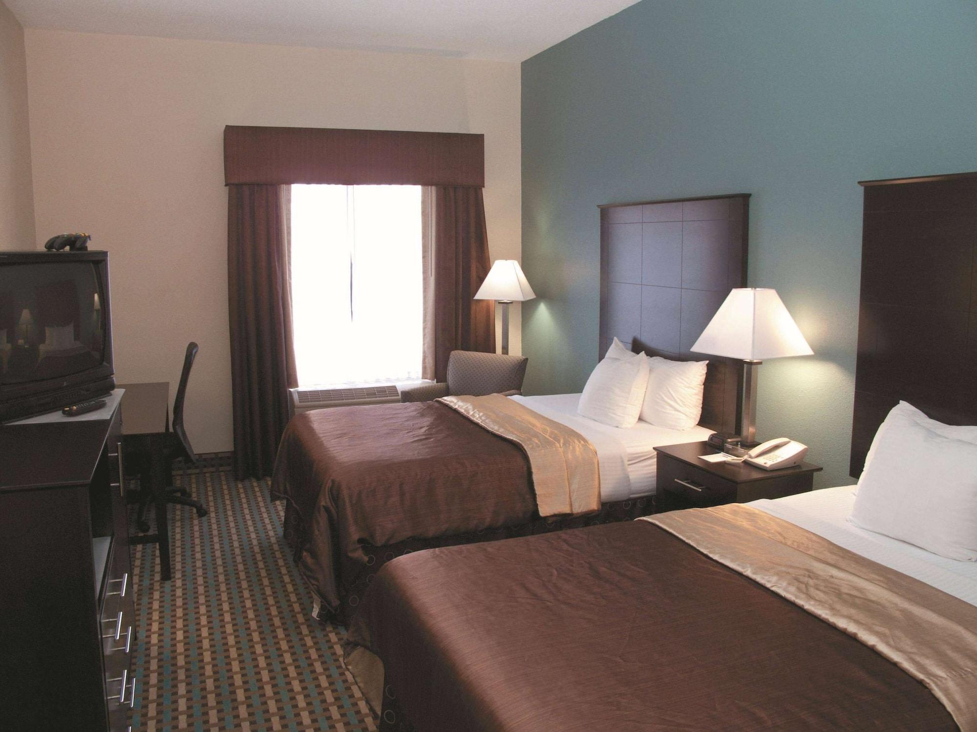 La Quinta Inn By Wyndham Columbia Se Fort Jackson מראה חיצוני תמונה